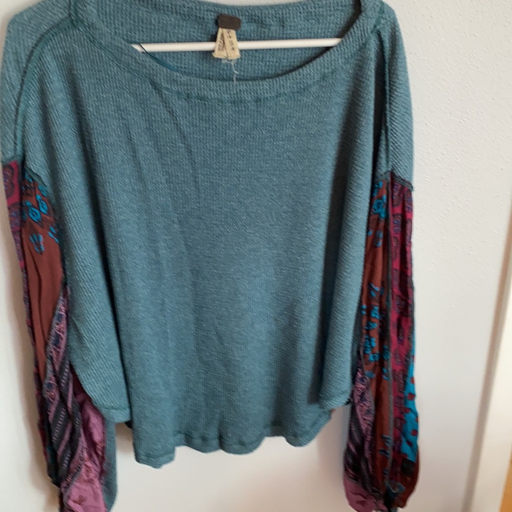 We the free long sleeve with paisley balloon sleeves. Size small